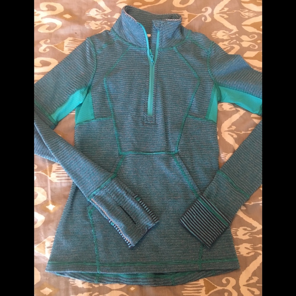 Girls Ivivva stretch & recovery pullover